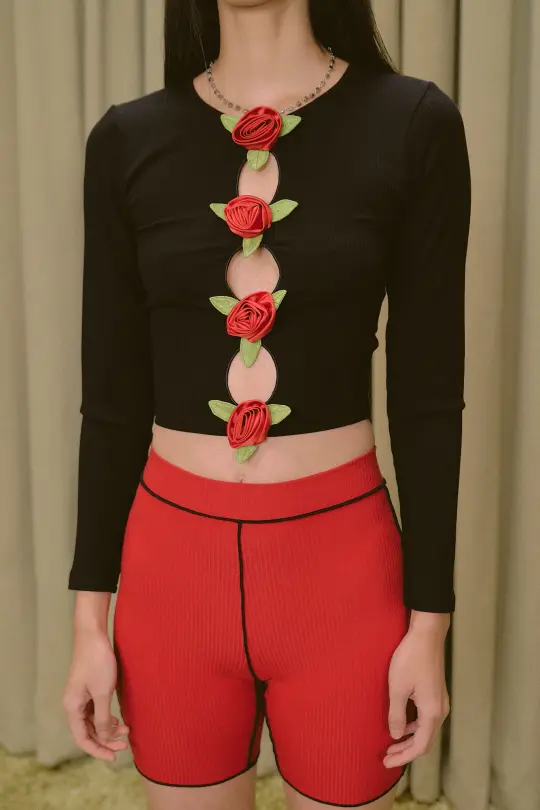 3 Hole Punch Tencel Rib Long Sleeve Red Roses