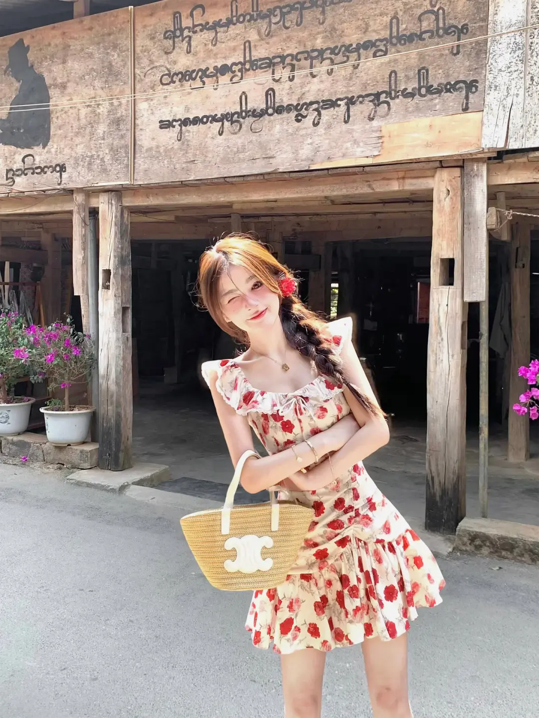 Holiday white retro red floral dress waist summer beautiful small flying sleeves dress R3824