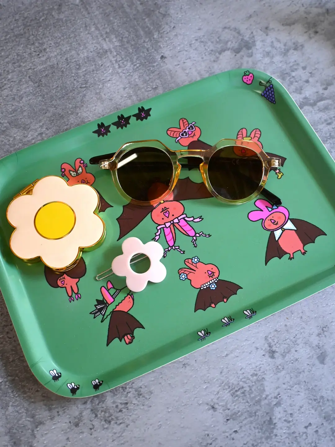 "Brilliantly Batty" Catch-all tray