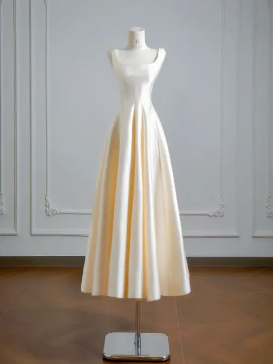 Champagne-colored halter-neck fitted long ball gown R8142