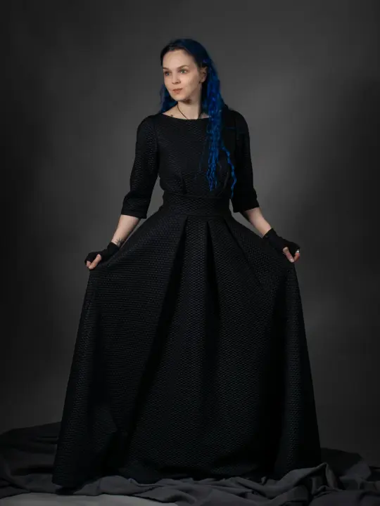 Black skirt with a shirt.
