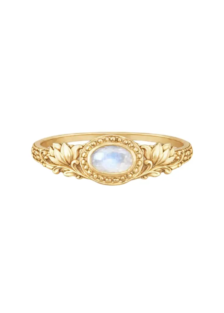 Lotus Ring in Moonstone