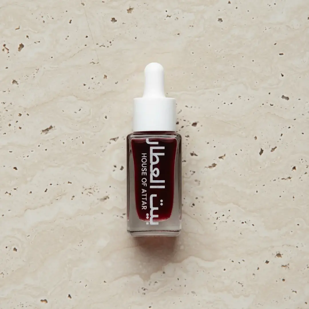 Hibisco perfume oil in a 15ml glass dropper bottle