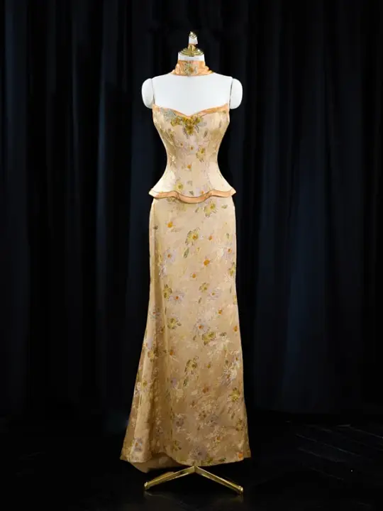 Yellow strapless fitted long ball gown/bridal dress R8937