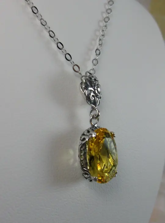 Yellow Pendant, Edwardian Jewelry #P70