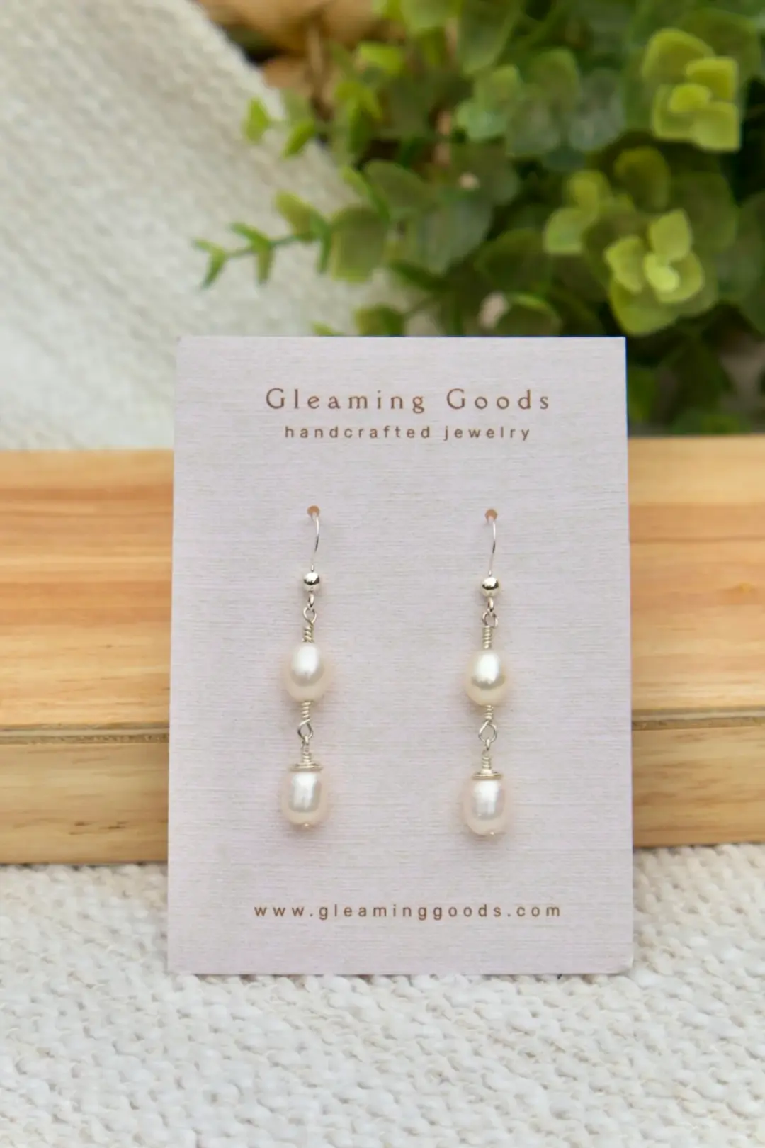 Dainty Freshwater Pearl Dangle Earrings