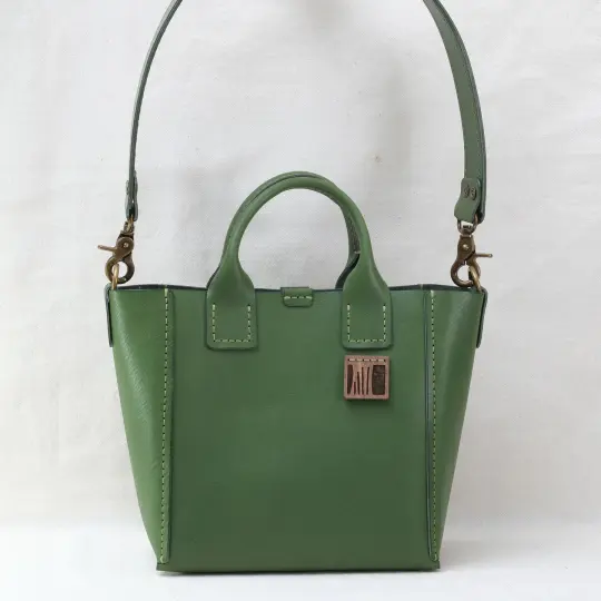 3-Panel Two-way Tote small