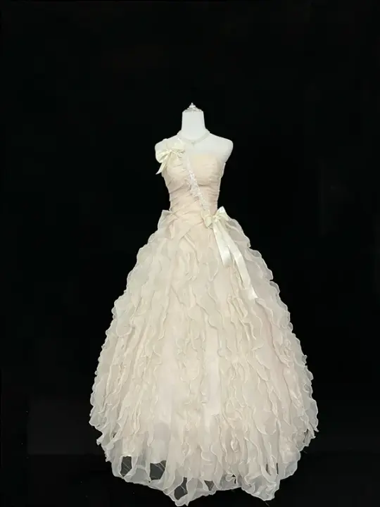 Light apricot strapless, fitted waist, full skirt, long ball gown, bridal dress R9059