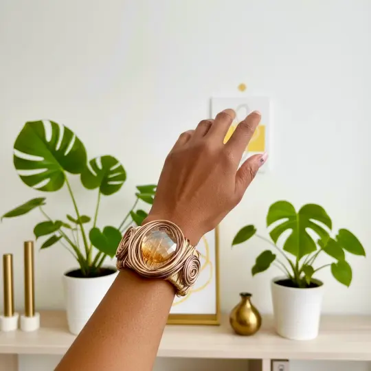 Anaia Bracelet in Gold