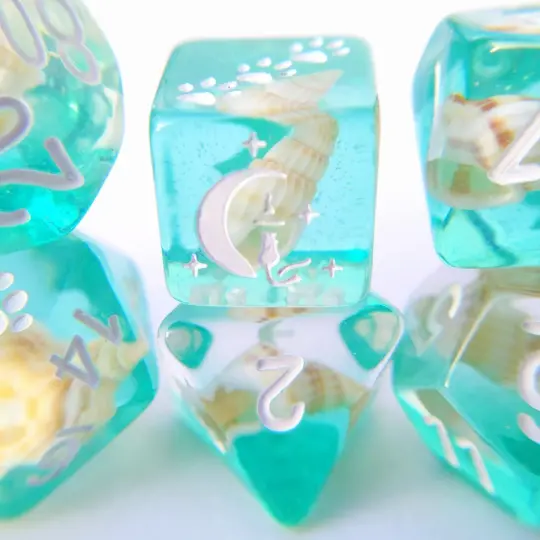 Sea Shell 8 Piece Dice Set – Real Tiny Shells Teal Glitter White Font Cat Wizard