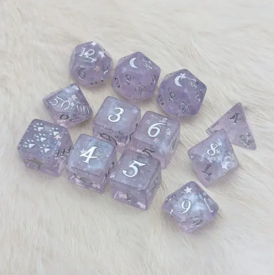 Moonbeam Dice Set – 12-Piece White Pearl Shimmer DnD Dice with Paw D6 | Fennek & Finch