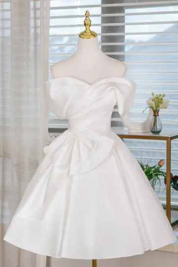 Cute White A-line Bateau Satin Corset Mini Prom Dress Homecoming Dress RS505