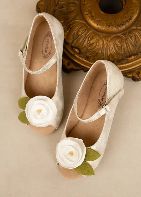Charlotte Flat in Ivory