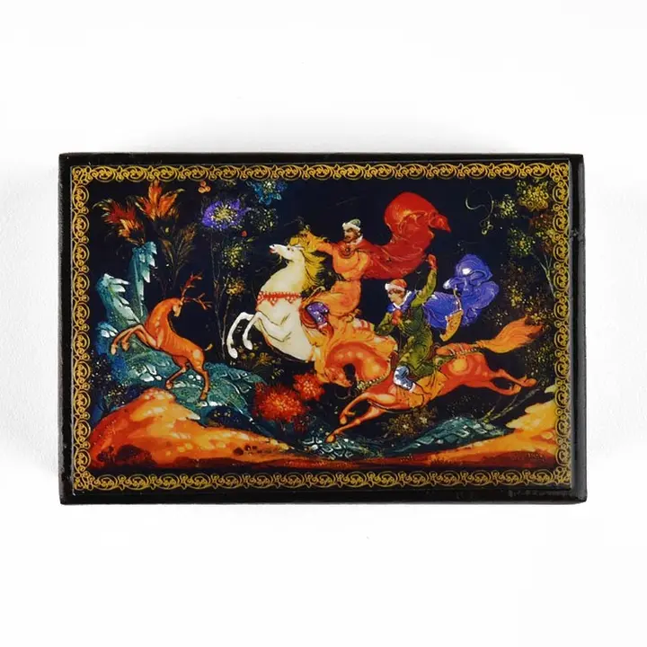 Hunting in the Woods Souvenir Box
