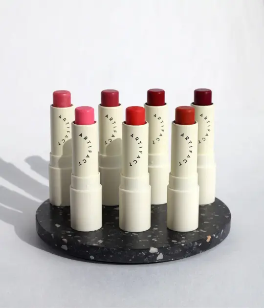 Artifact Blurring Tinted Lipstick Lip Balm