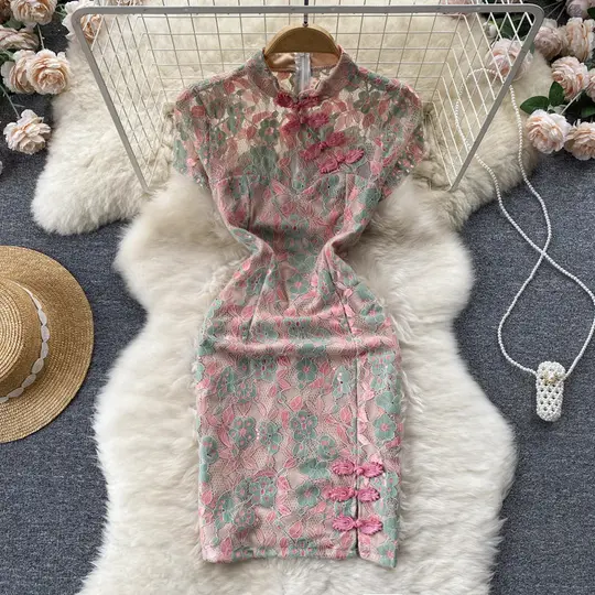 New retro embroidery print improved girl dress short sleeve slit hip cheongsam R2287