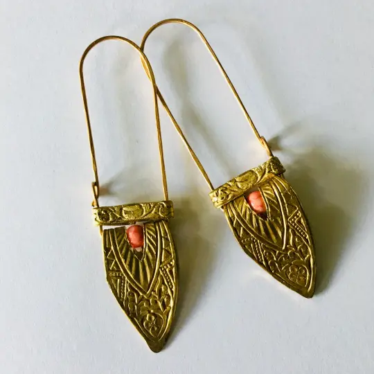 Faux Coral Shields