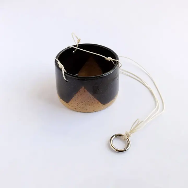 Hanging Planter Small Black Mountain Speckled
