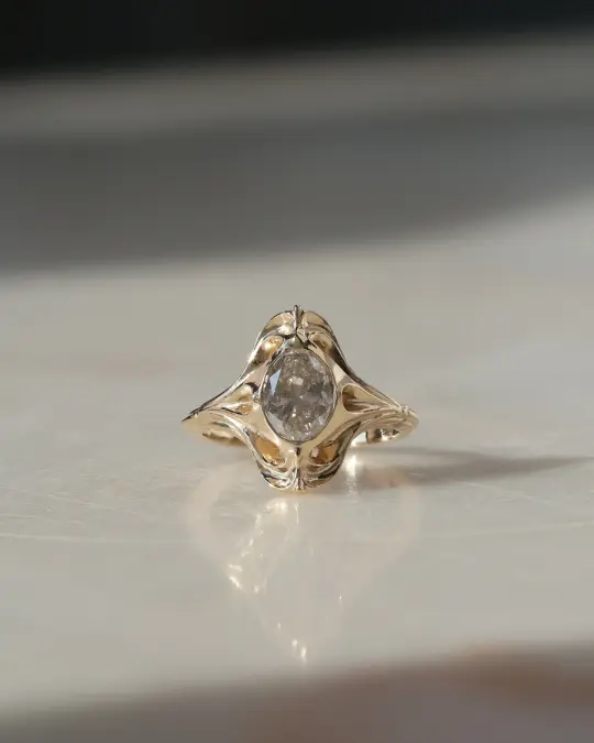 Navis // 14ky Gold + 6x8mm Salt & Pepper Diamond // 6.25