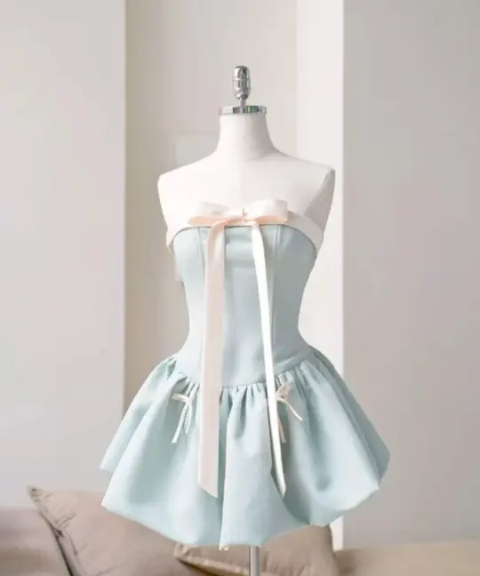 Elegant Pale Blue Homecoming Dress A-Line Strapless Corset Mini Prom Dress RS726
