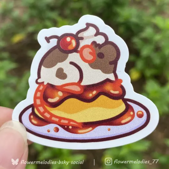 Pudding Rat sticker - Two tone brown