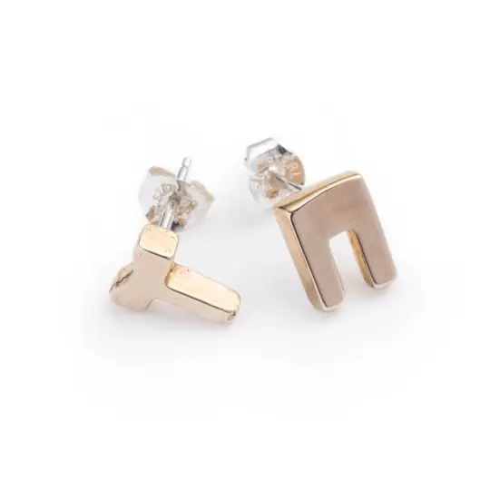 Recast Oss stud earrings