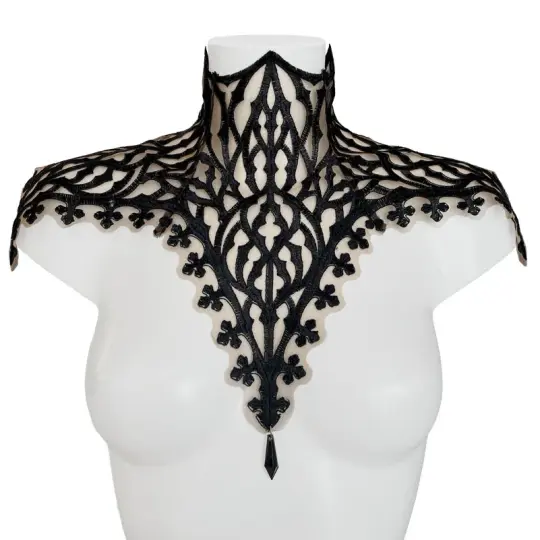 CATHEDRAL LACE NECKPIECE (NUDE)