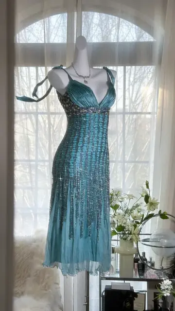 Light blue halter-neck fitted waist sexy midi-length ball gown R7670