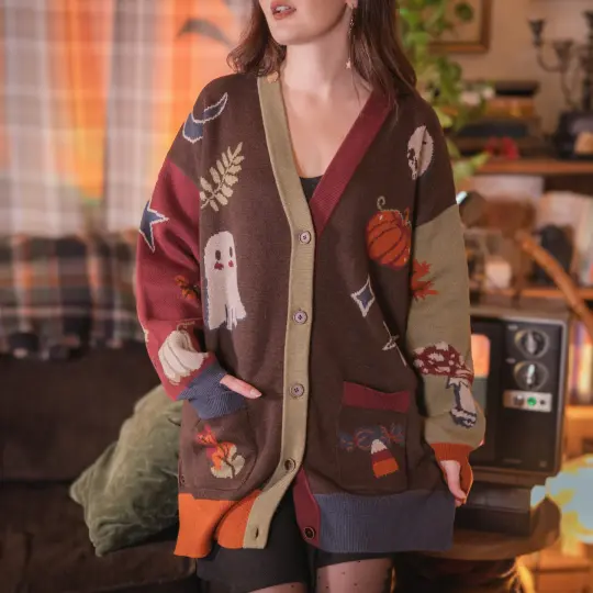 October Trinkets // Oversized Cardigan