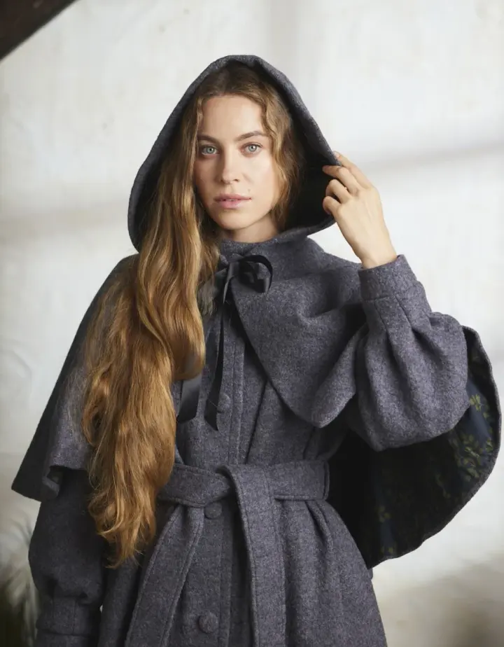 Cape 'Aneta' en laine grise