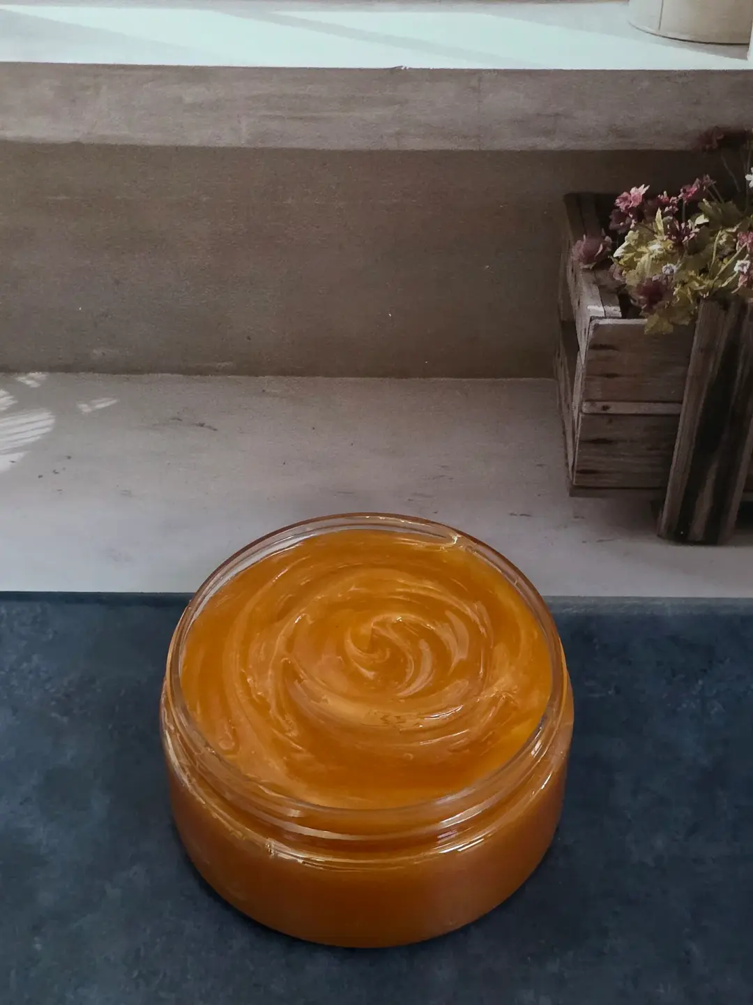 Honey Toffee Hydrating Hair Smoothie