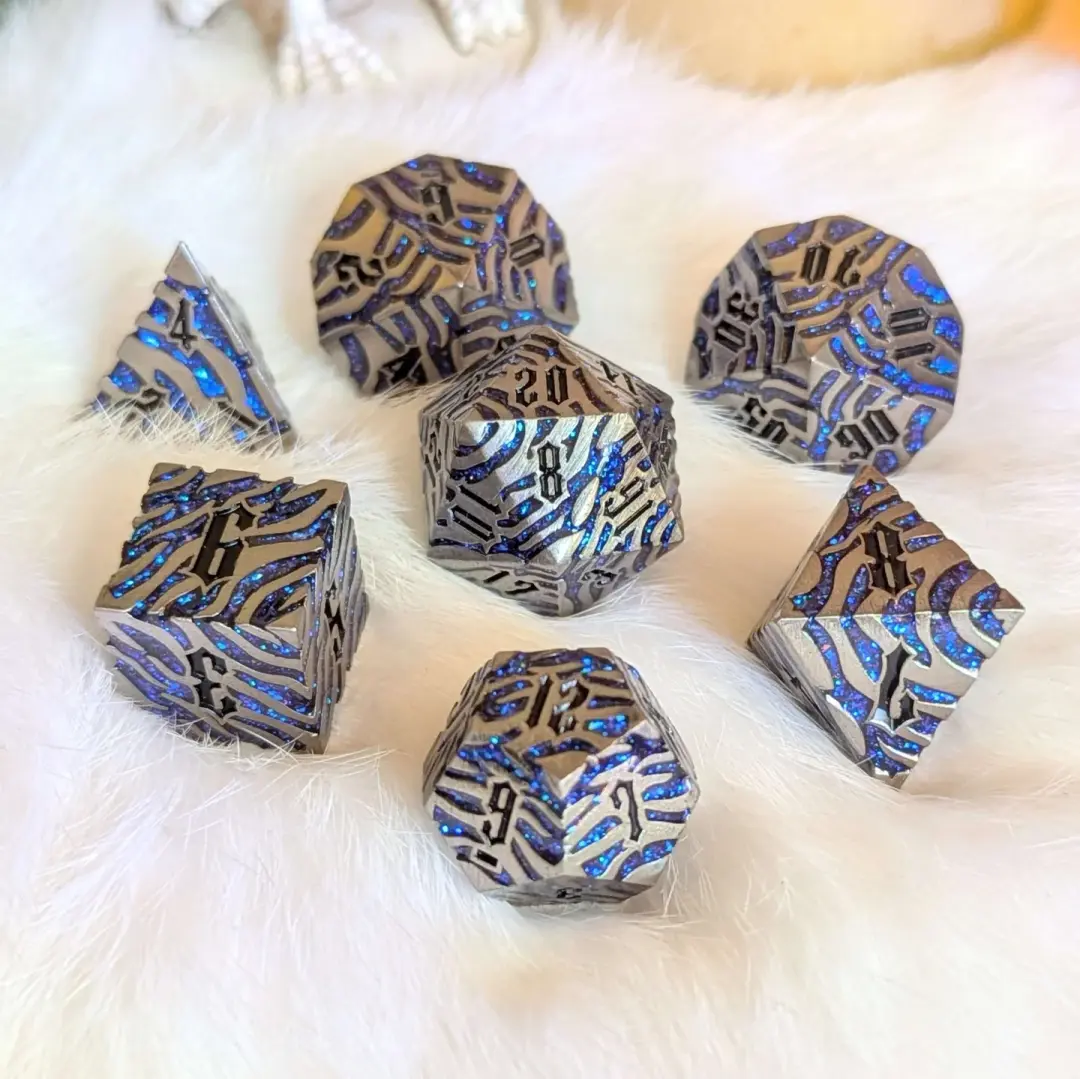 Silverfang Metal Dice Set – 7-Piece Zinc Alloy Fang DnD Dice