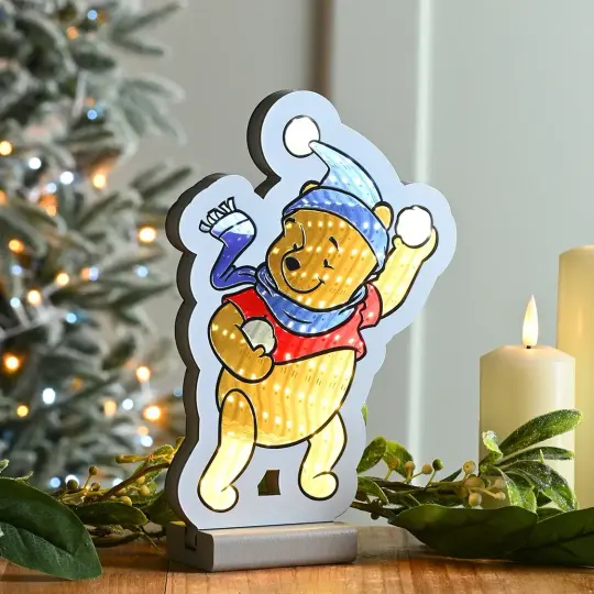 Winnie The Pooh Festive Infinity Light 20cm