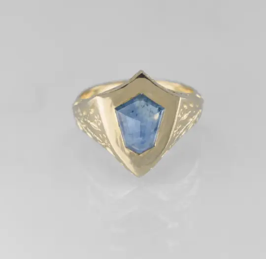 Lancebreaker Montana Sapphire Signet