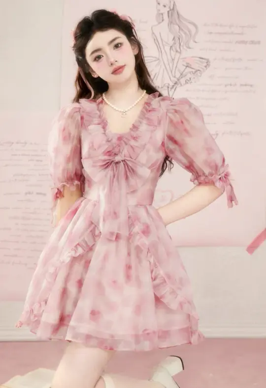 High-quality texture of the skirt, fairy-like ruffled dress with whitening effect R4985