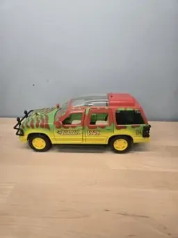 Mattel Jurassic Park Legacy Collection 1993 Ford Explorer 2020