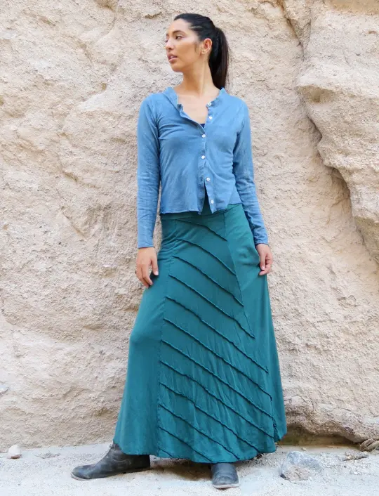 Raven Simplicity Long Skirt