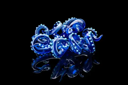 Bright Blue Glass Octopus Figurine Miniature Sea Art Sculpture 4.5cm