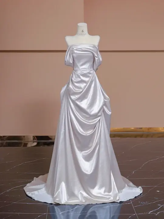 Silver-grey off-the-shoulder, high-end, fitted long elegant ball gown/bridal dress R8304