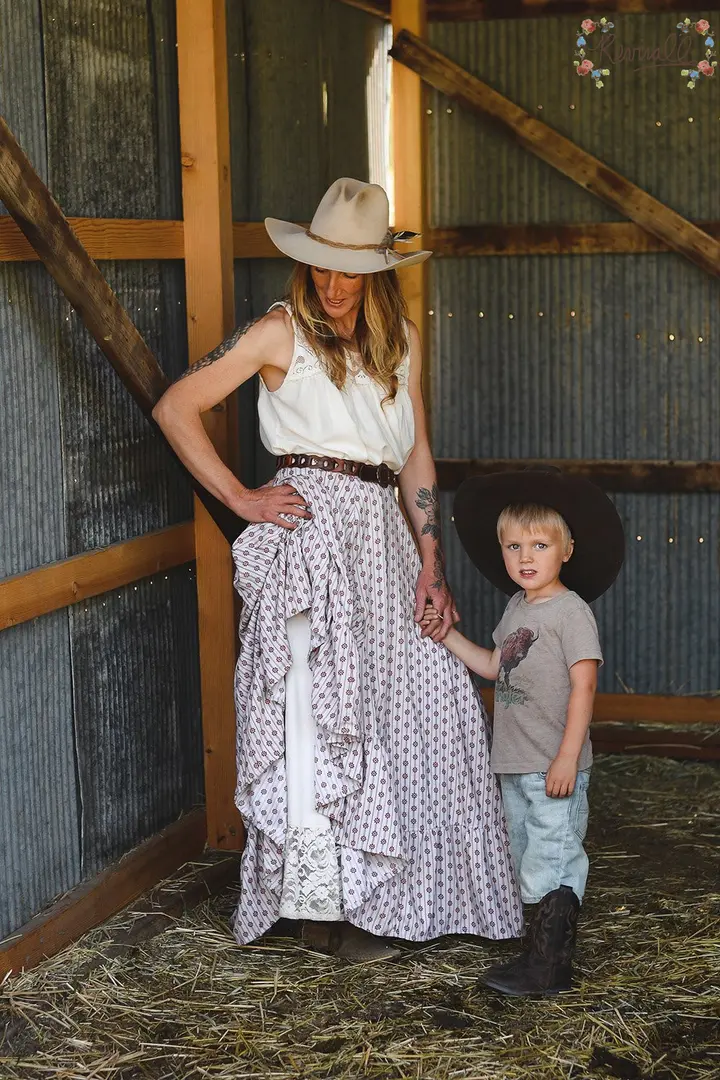 White Bear Skirt in Daisy Chain-XL