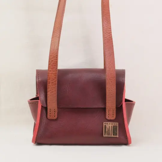 STUDIO LINE A6 Journal Bag in cherry