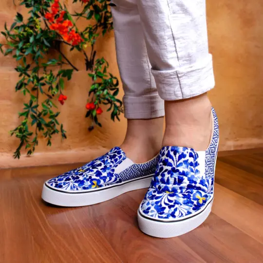 San Antonino Sky Embroidered Sneakers
