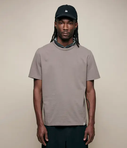 TEE02 Classic Cotton Jersey T-Shirt