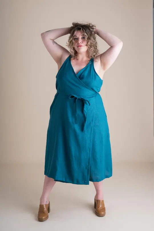 Rove Dress in Peacock
