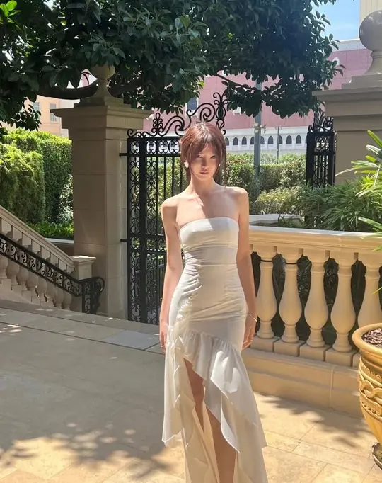 White tube top waist slim irregular ruffle skirt mid-length skirt homecoming dress R4125