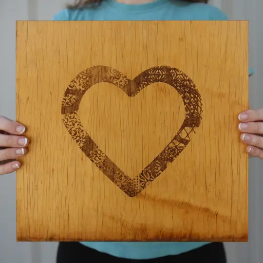 Ornamental Engraved Heart Outline Artwork