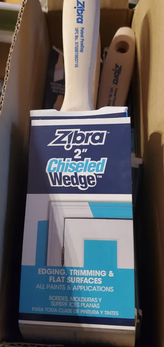 Zibra 2” Chiseled Edge Brush