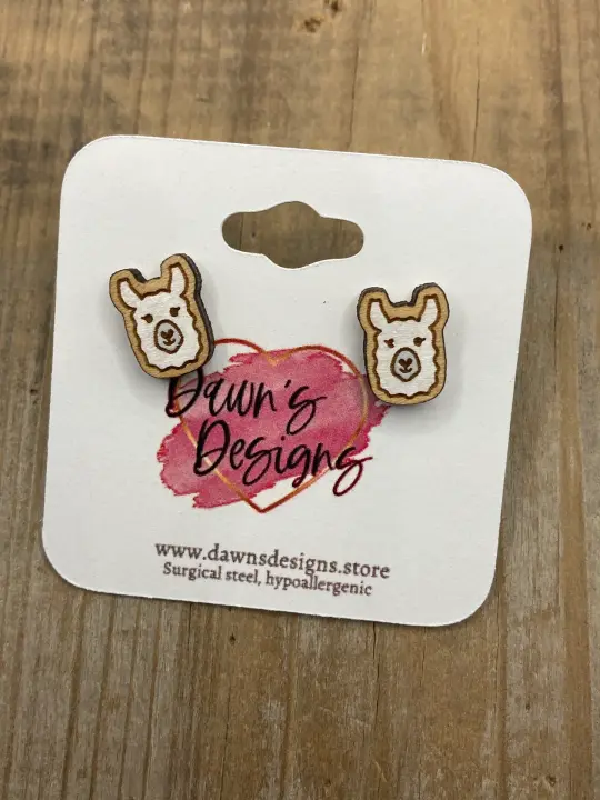 Llama Head Stud