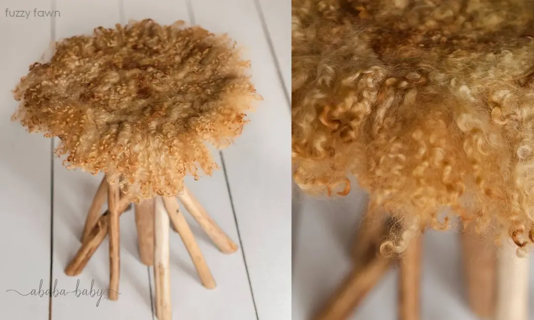 Round Curly Felted Blanket - FUZZY FAWN