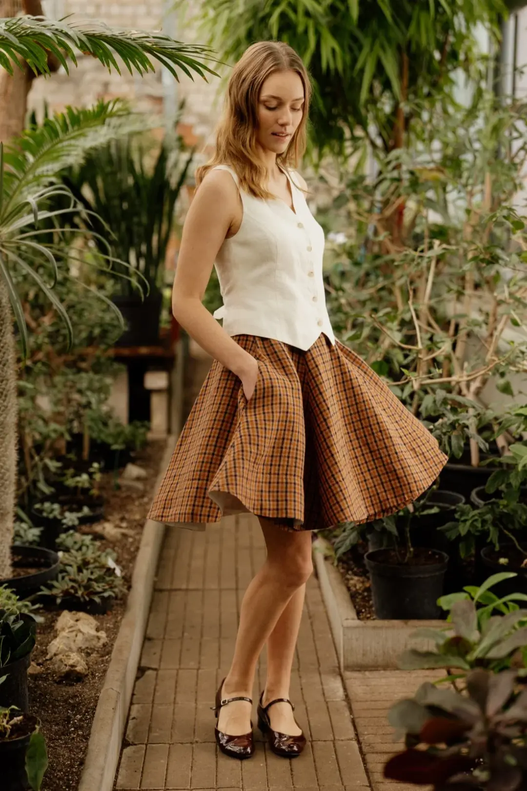 Wrap – Full-Circle Linen Mini Skirt